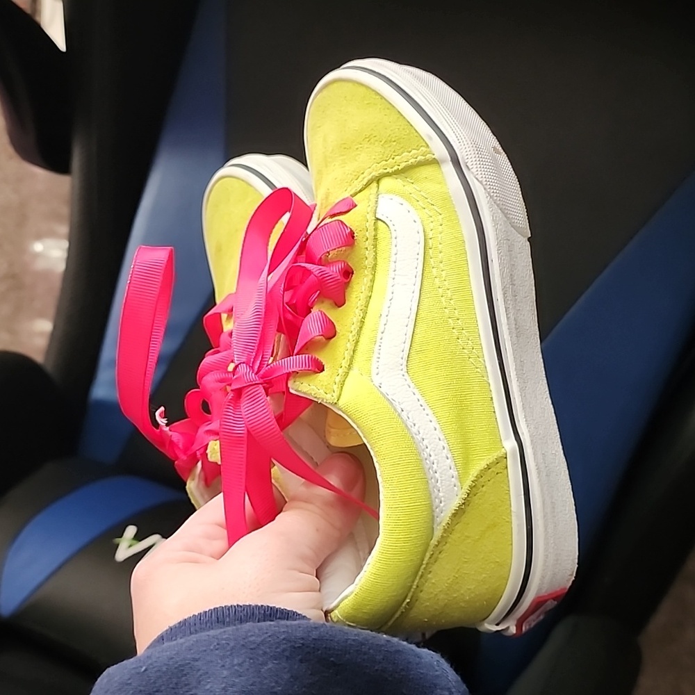 VANS low top yellow pink barbie neon like new 12